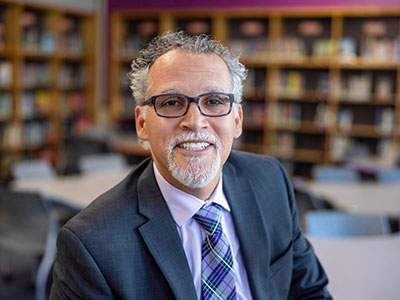 Alex Magaña